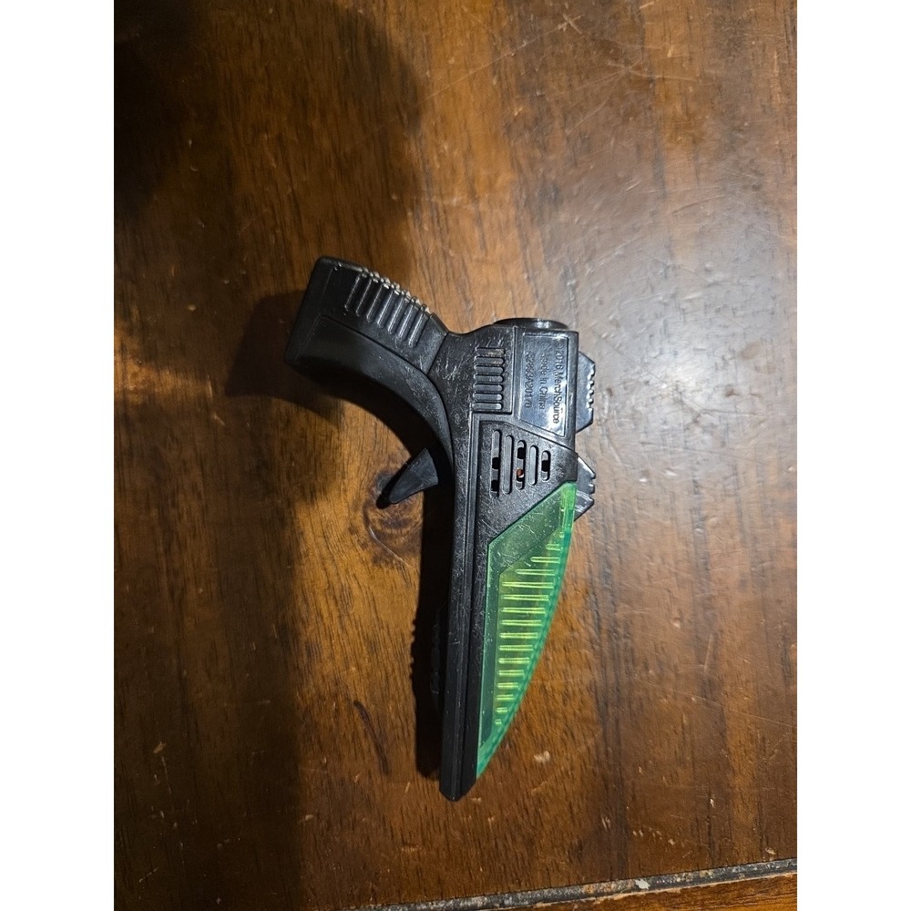 Mini Light-Up / Sound Finger Laser Space Gun Toy Light Up 3" x 2"